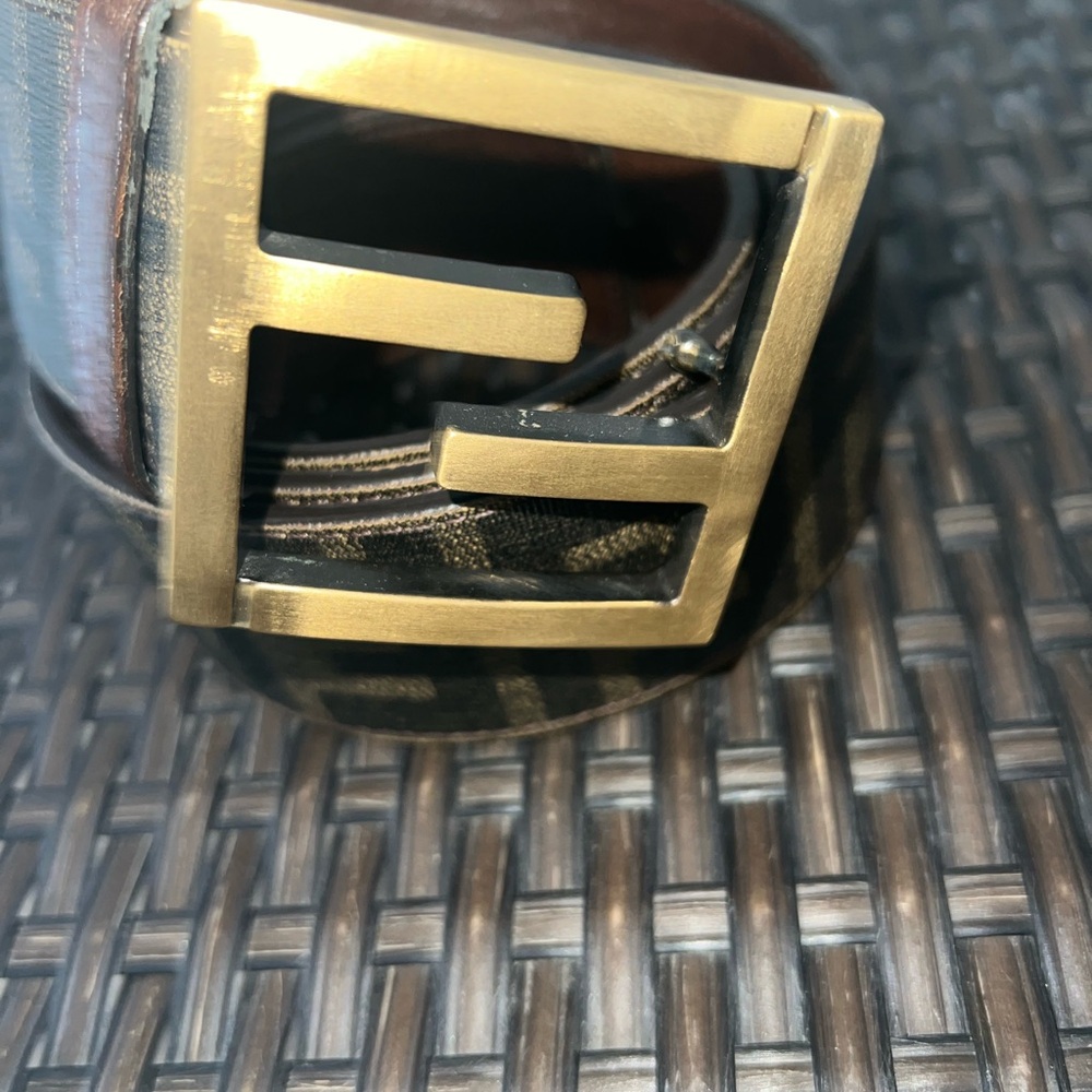 Fendi belt